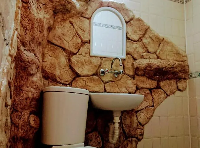 Hotell Хотел Сакар *