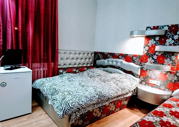 Хотел Сакар *